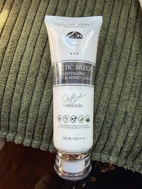 Below Zero Arctic Breeze Revitalizing Foot & Hand Cream
